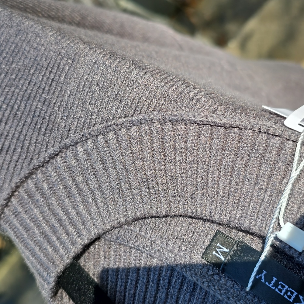 Merokeety Sweater - Picture 2 of 2